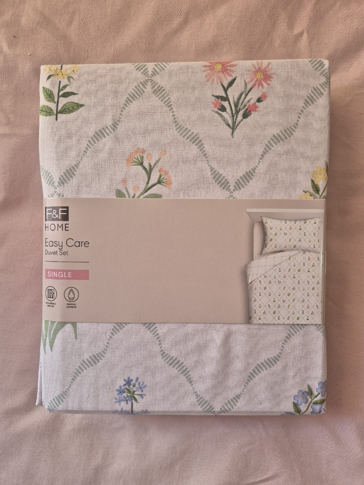 F&F Home Easy Care Floral Single Duvet Set 135x200cm Polycotton 2pc