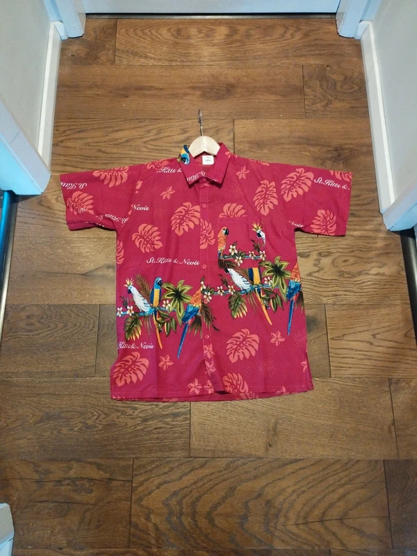 Original St. Kitts & Nevis Tropical Parrot Hawaiian Caribbean cruise Shirt S lads trip beach holiday