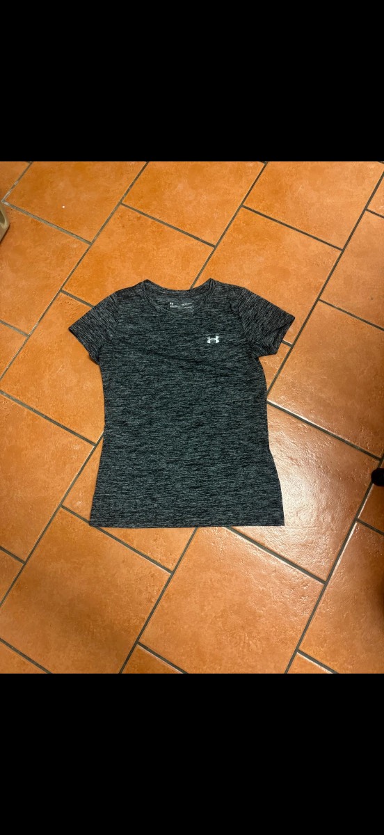 Under armour grey t shirt size XS