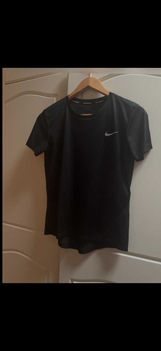 Nike black short sleeve top size XS