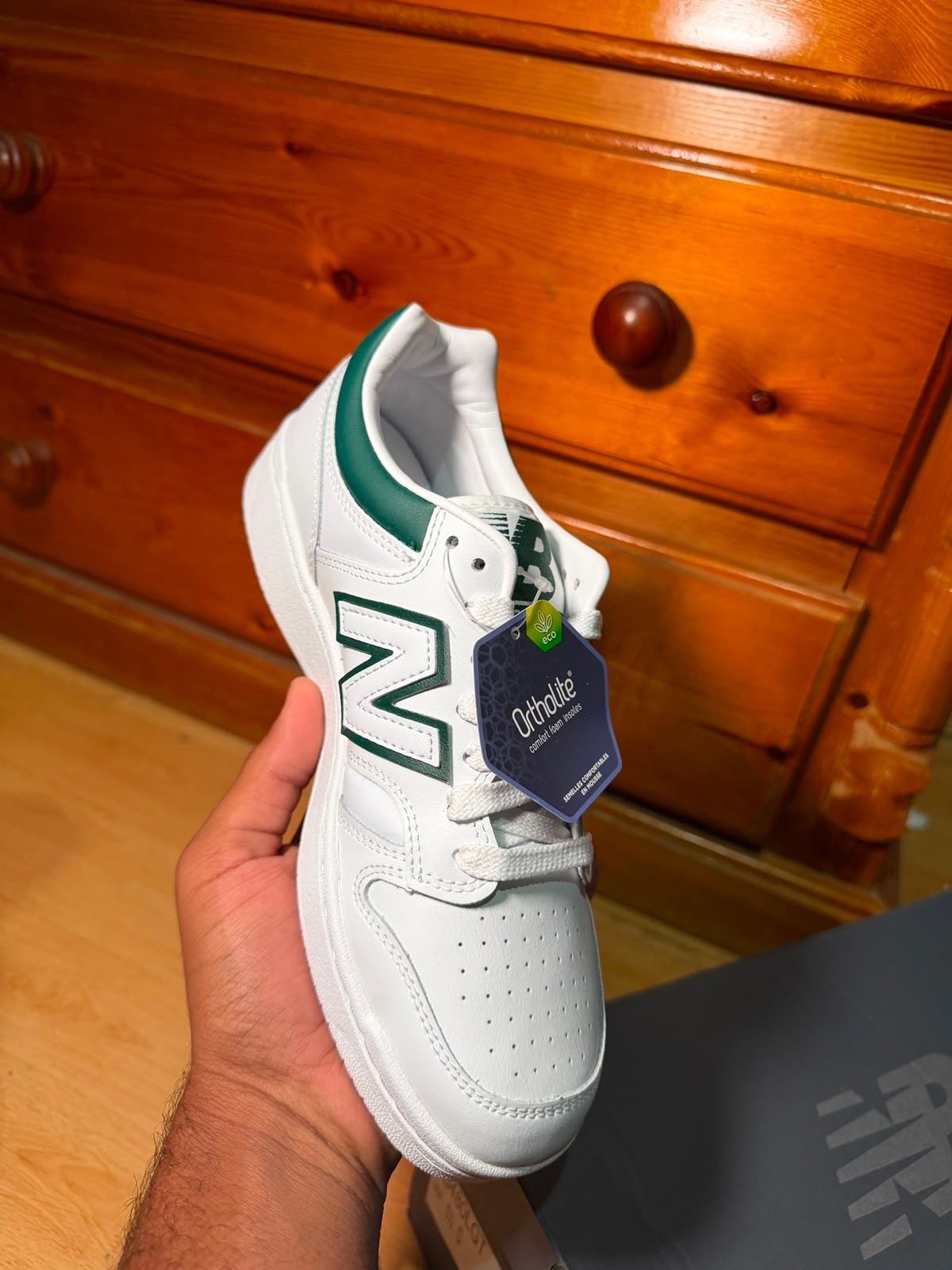New Balance 480 Womens Trainers White and Green RRP: £89.99