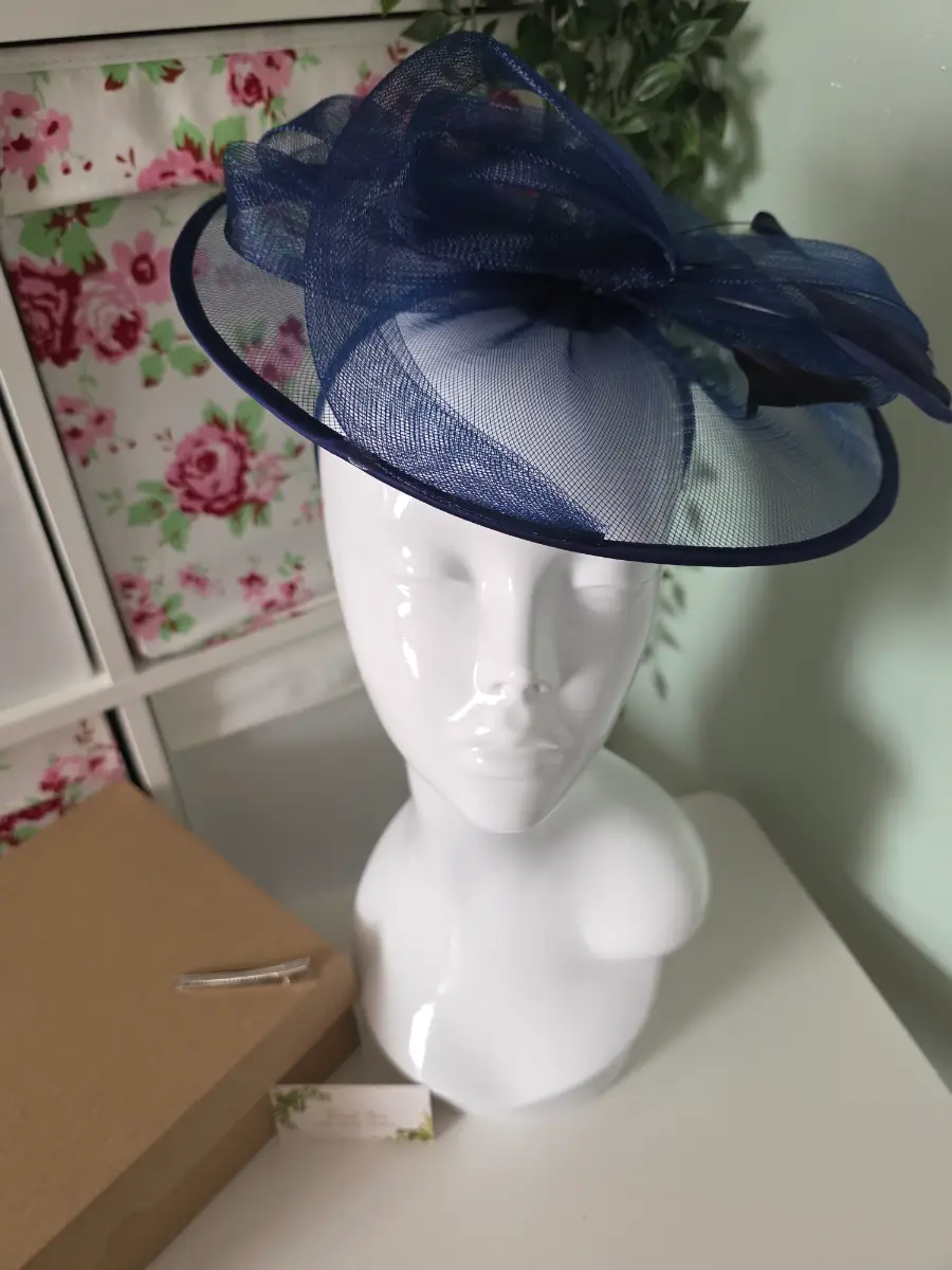 💙 Elegant Navy Fascinator – Wedding, Races & Special Occasion Headpiece 💙