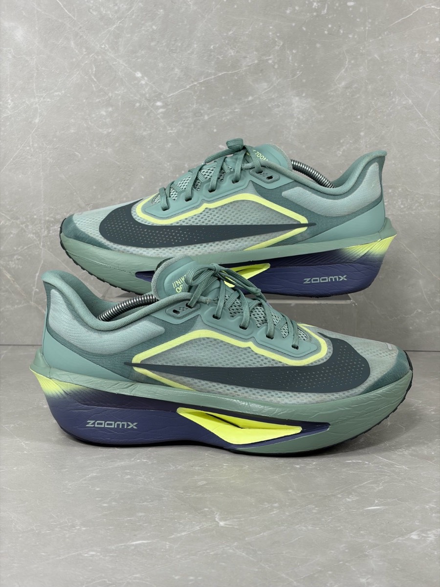 Nike Zoom Fly 6 road running shoes in a Cannon/Seaweed/Light Silver Uk Size 11
