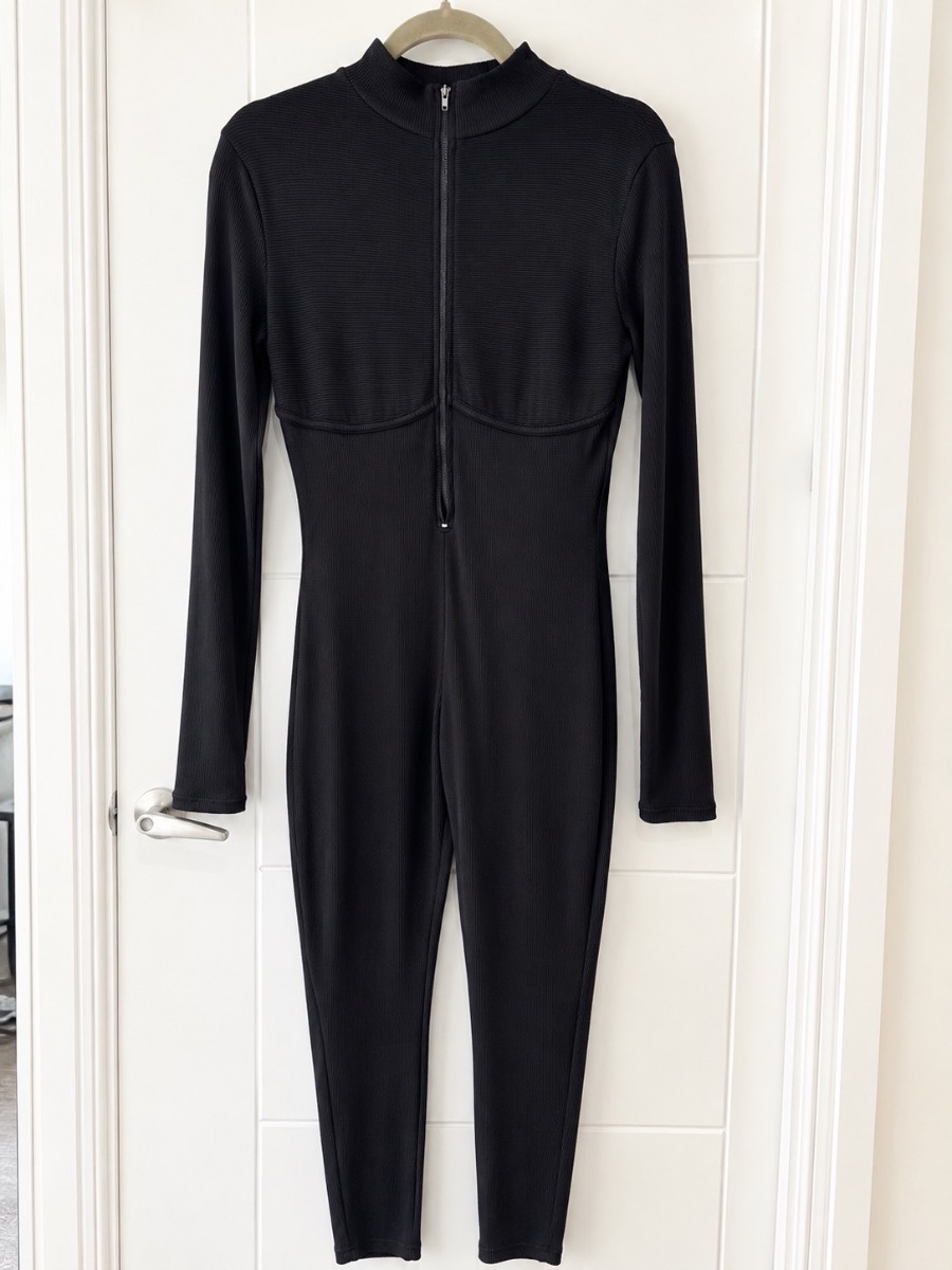 Black Ribbed Zip Front Jumpsuit – Size XL