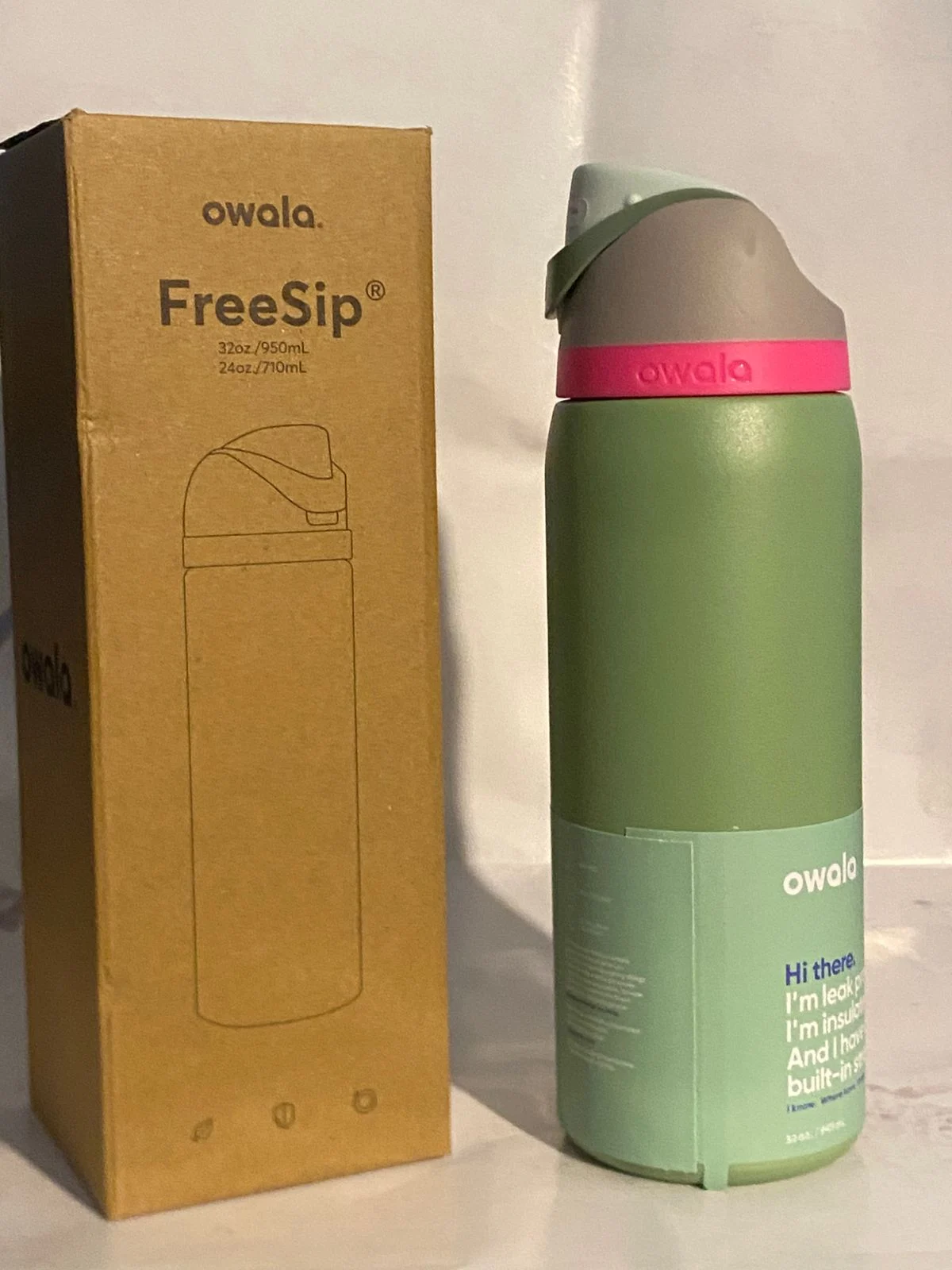Owala freesip water bottel 32oz olive