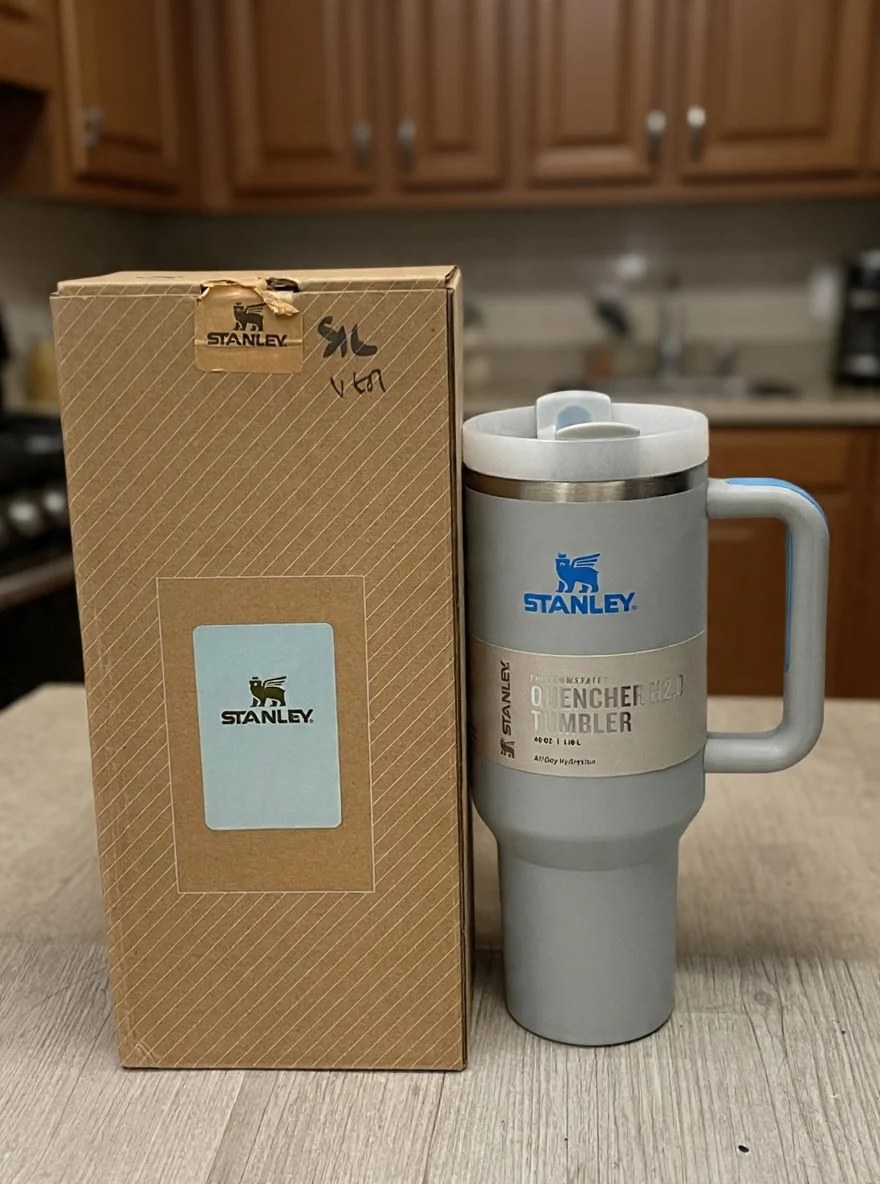Stanley 40oz tumbler new grey
