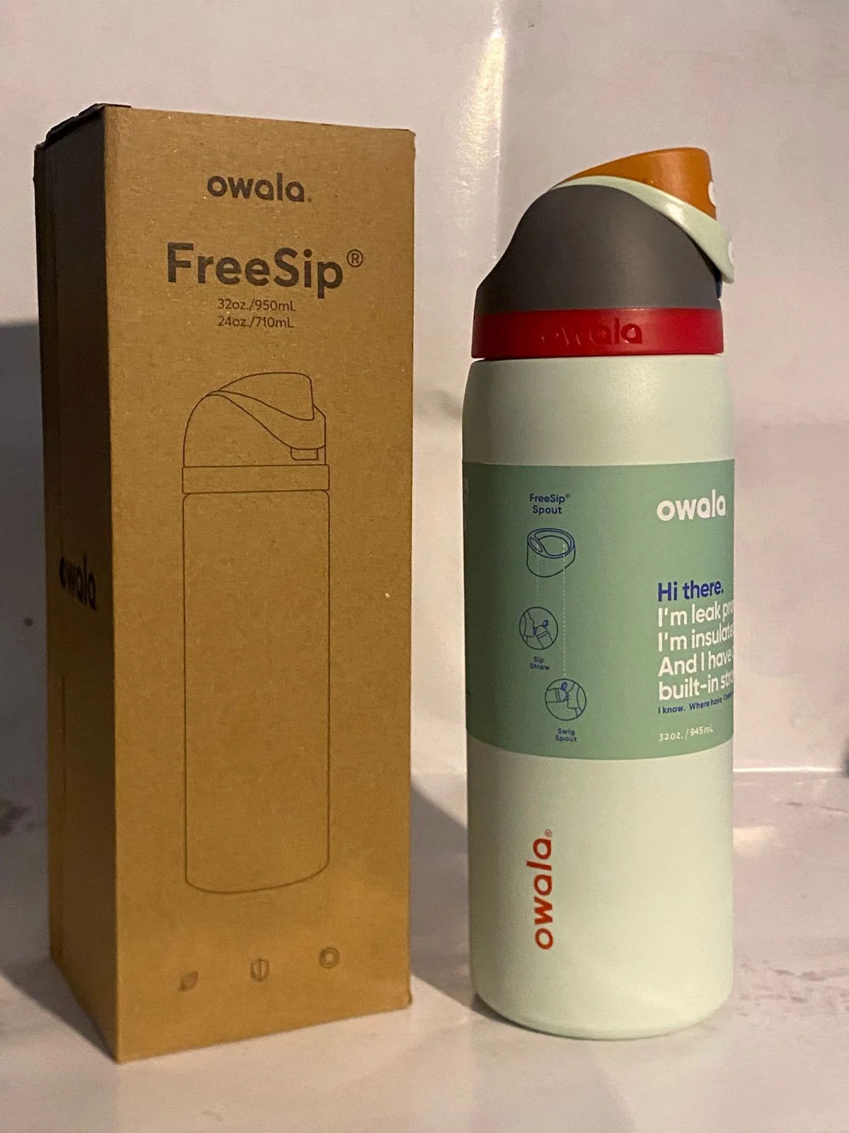 Owala freesip water bottel 32oz off white