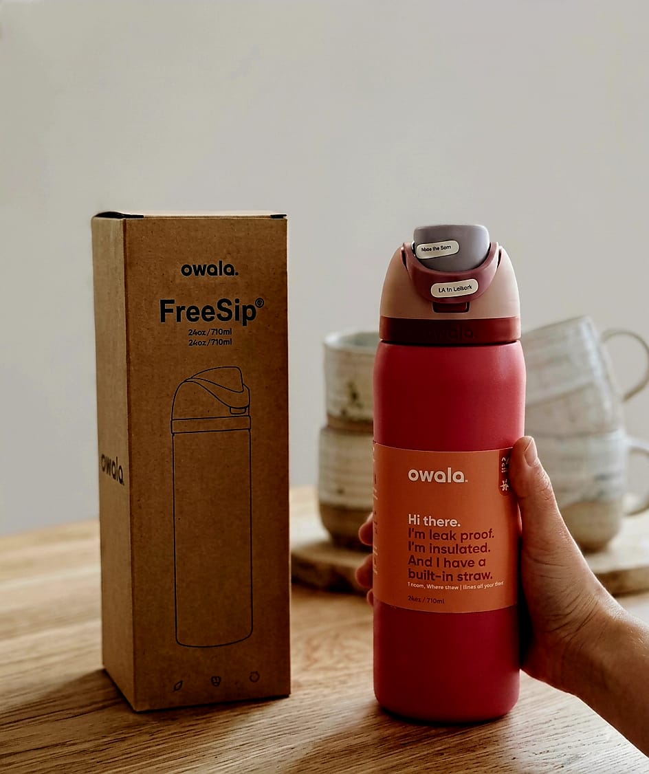 Owala freesip water bottel 32oz red