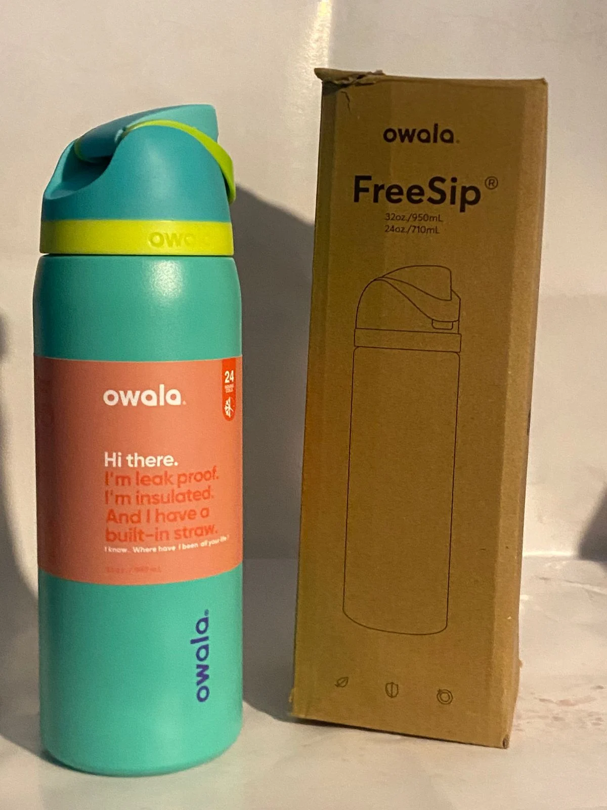 Owala freesip water bottel 32oz sea green