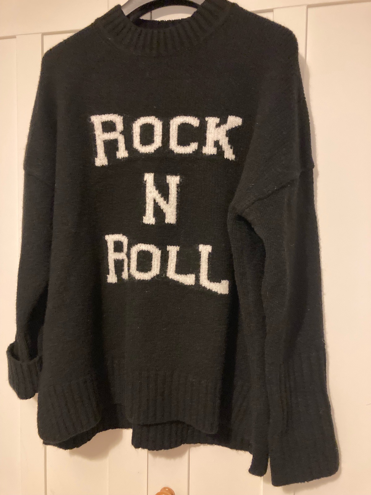 Women’s rock n roll jumper
