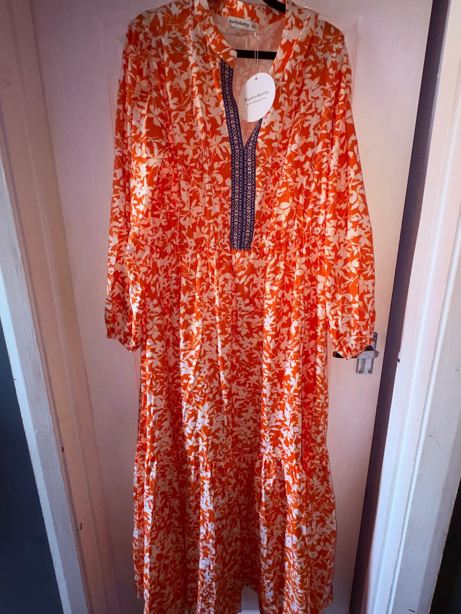 Rusty dusty dress