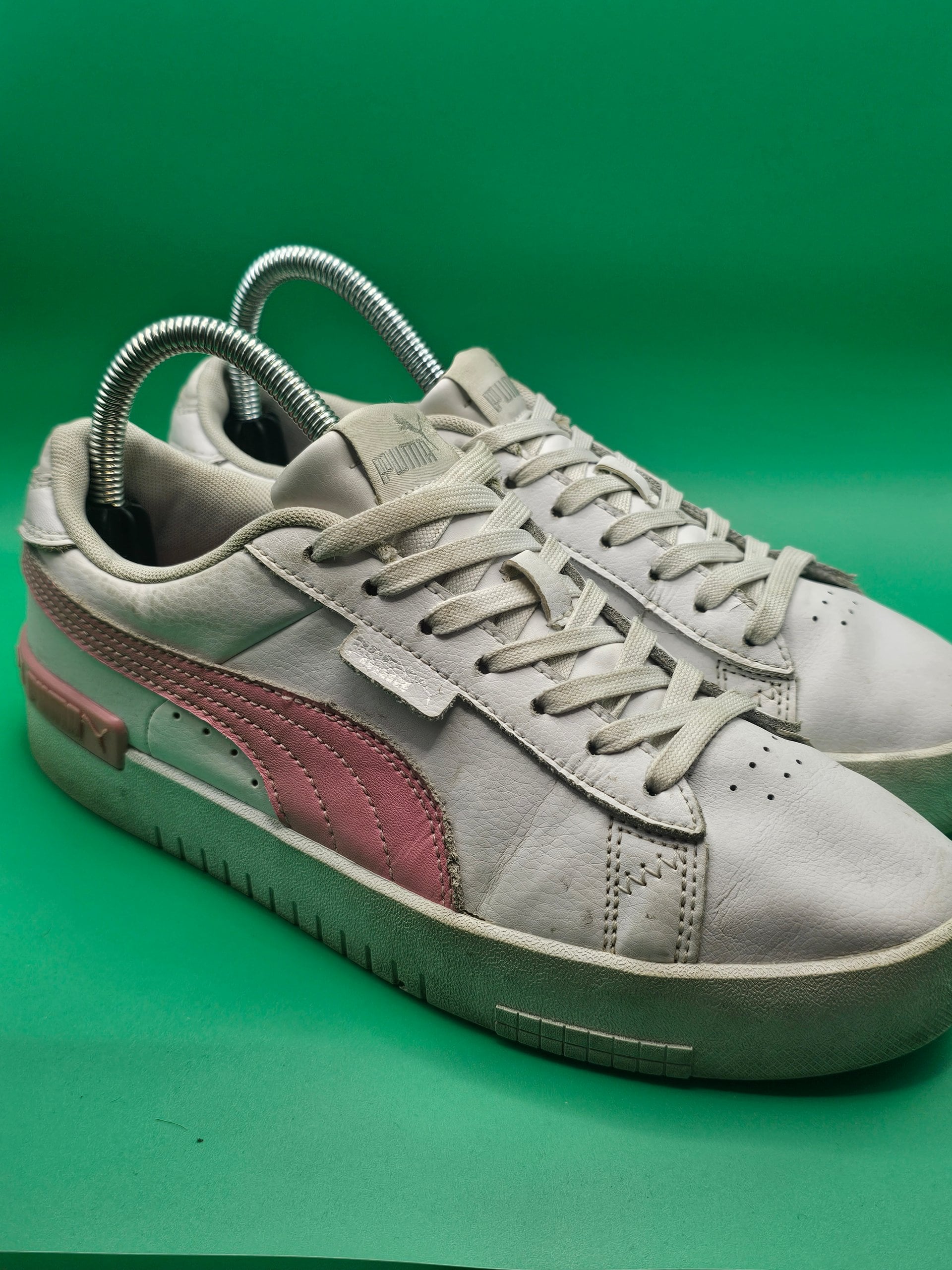Puma White & Pink Leather Trainers UK 5.5 Kids Womens