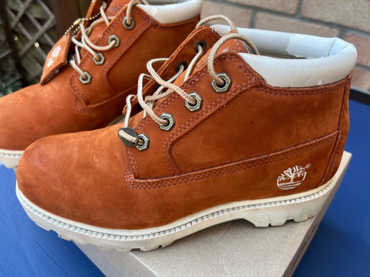 Timberland Women's Nellie Waterproof Chukka Boots - Orange "Smoked Paprika" size 5