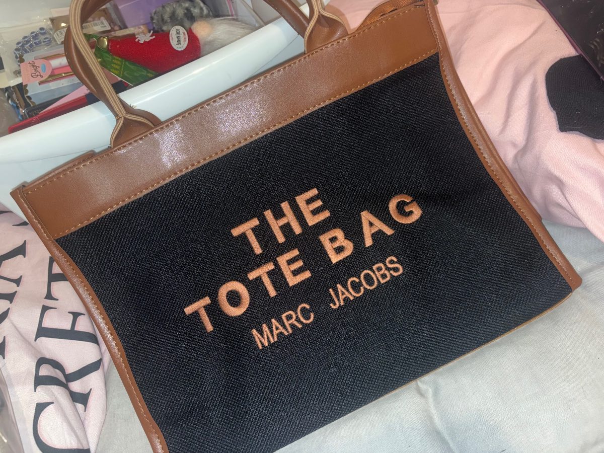 Classic Black and brown handbag