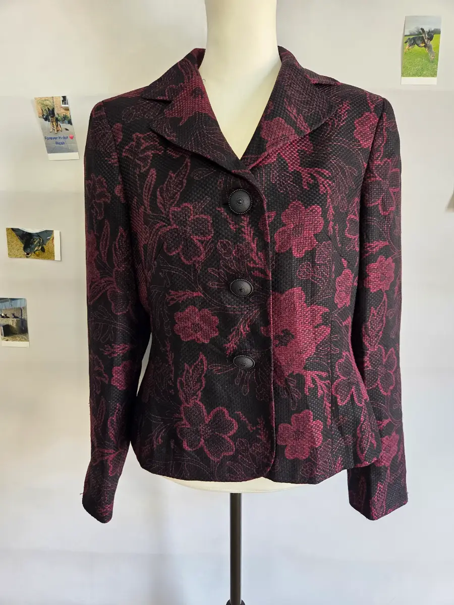 Adilia Women's Black & Burgundy Floral Textured Jacket UK 10 Smart Formal