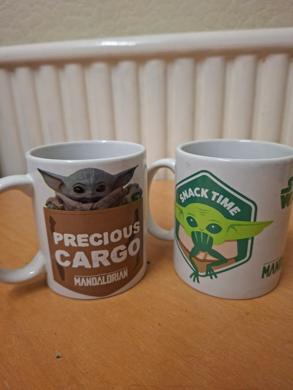 Official Star Wars The Mandalorian Mugs x2 - Grogu / Baby Yoda