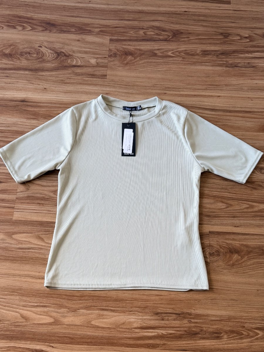 Size 12 Boohoo Khaki Silky Ribbed T-Shirt. BNWT