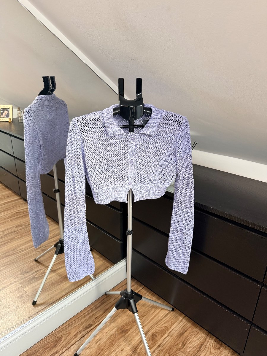 Boohoo  Size S Cropped Cardigan. NWOT