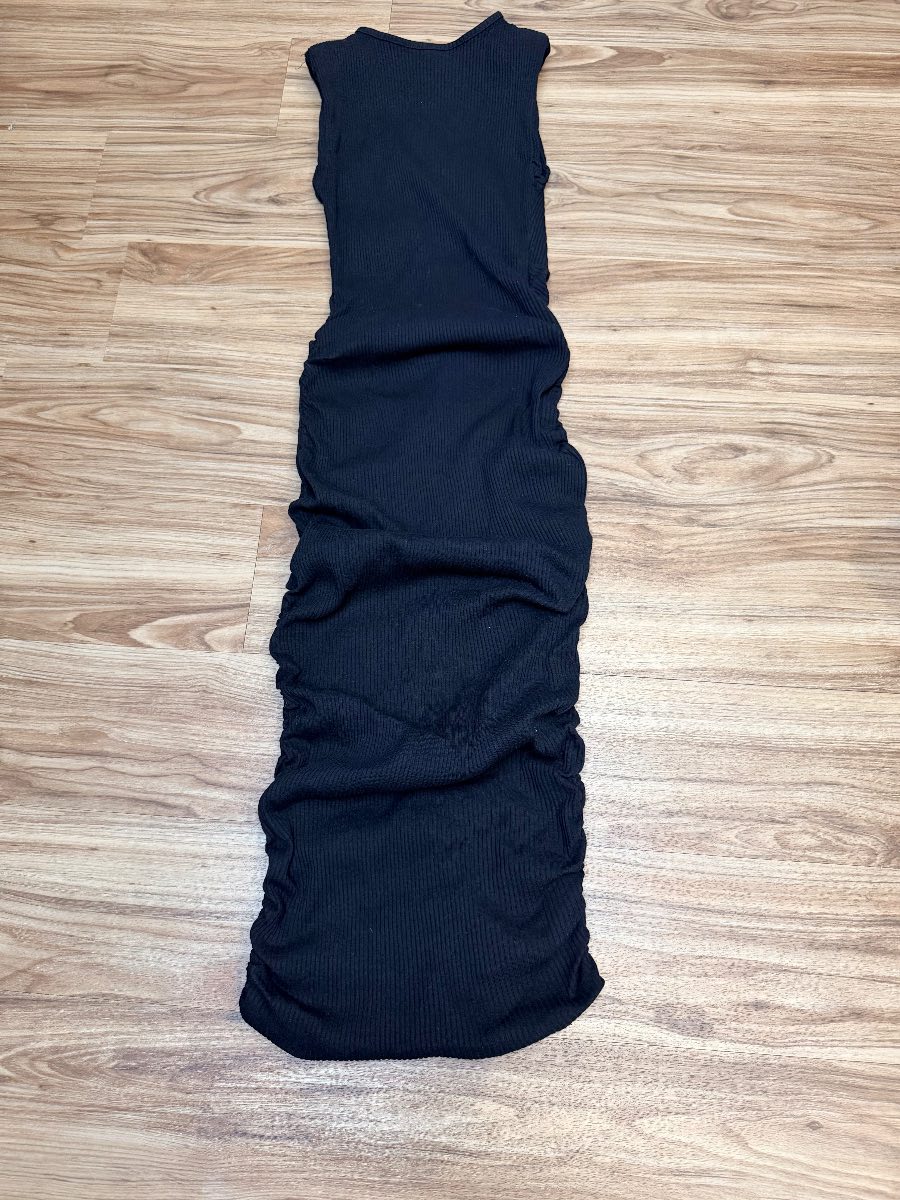 Size XS Stretchy Ruched Black Sleeveless Dress. NWOT