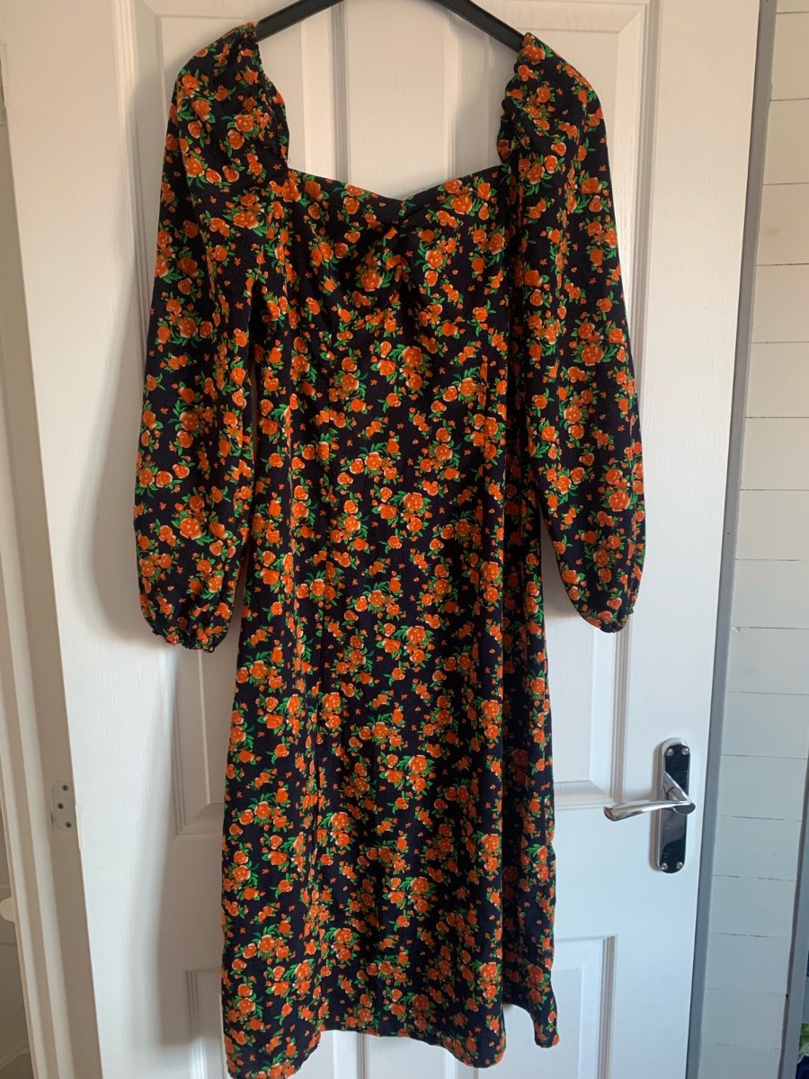 Floral dress size 8