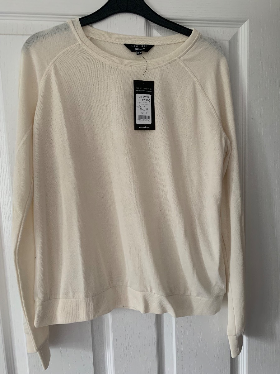 Cream sweatshirt