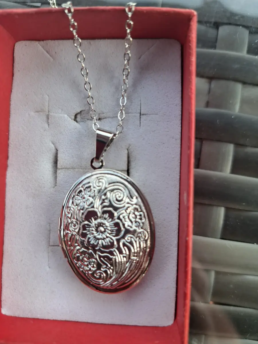 Lovely locket