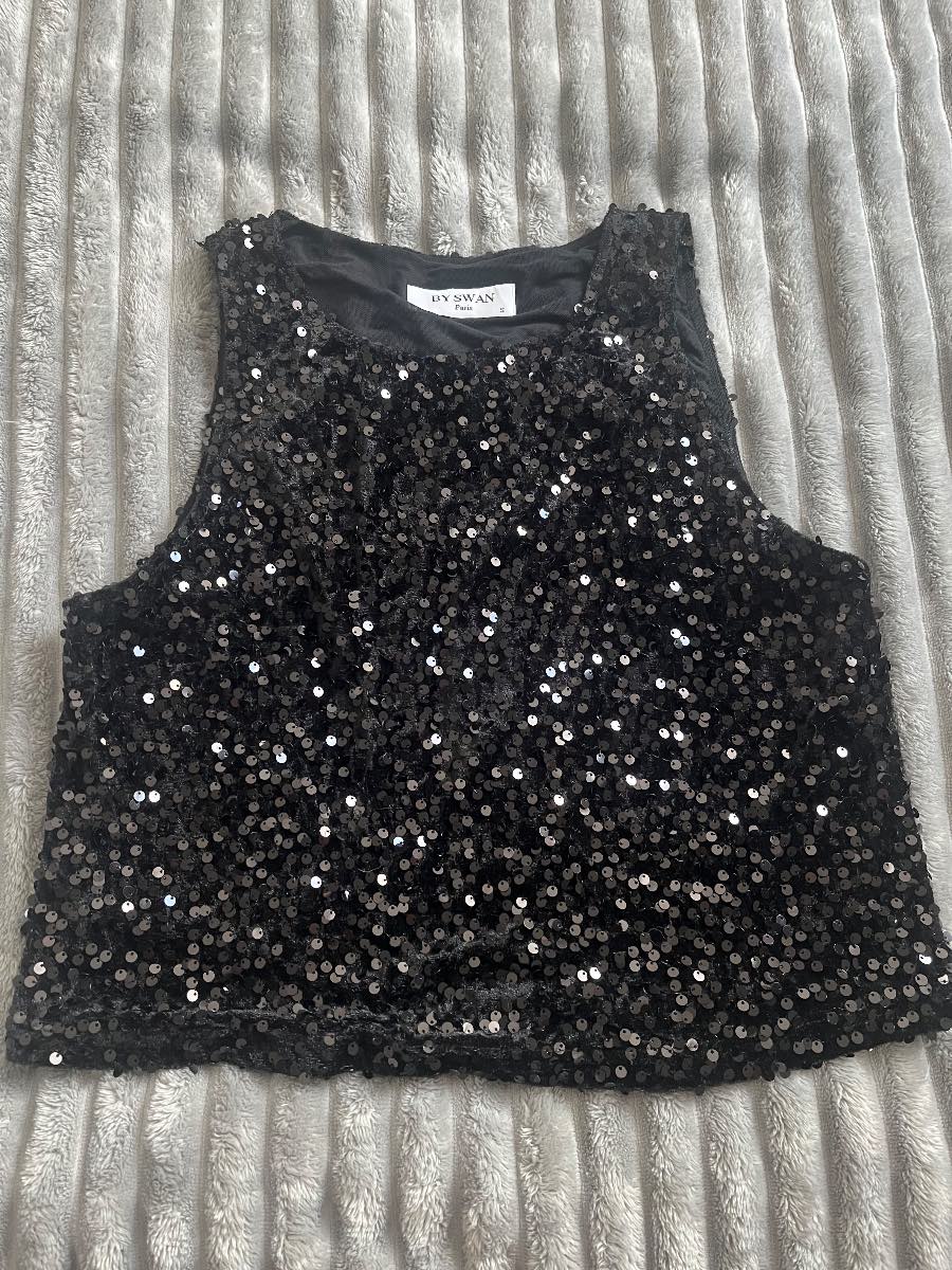 Sleeveles Black Sequin top # size small #summer# party# Evening outfit# By Swan Paris