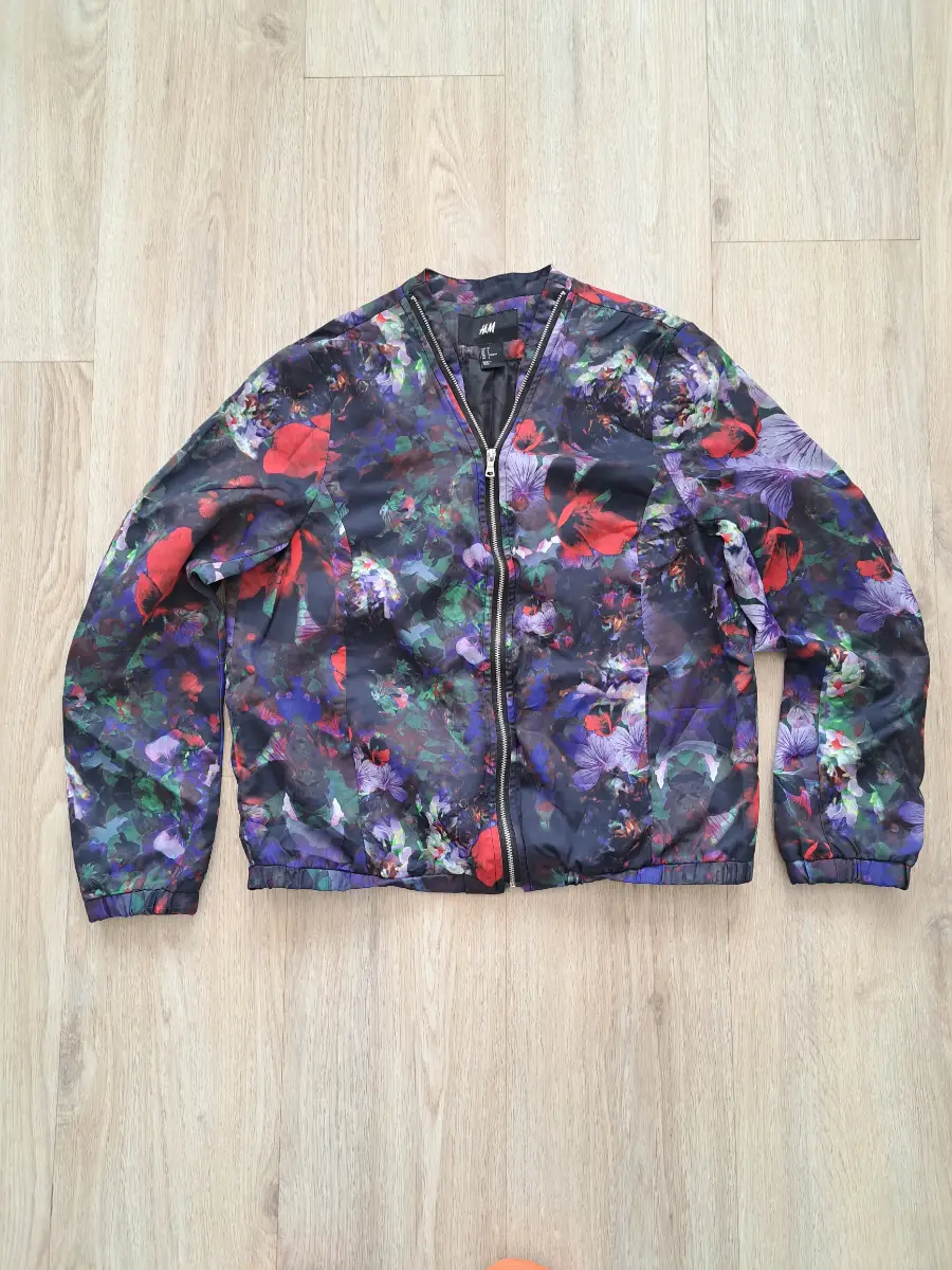 H&M Floral Bomber Jacket Size 10 Multicolour Zip Front Lightweight Festival Boho