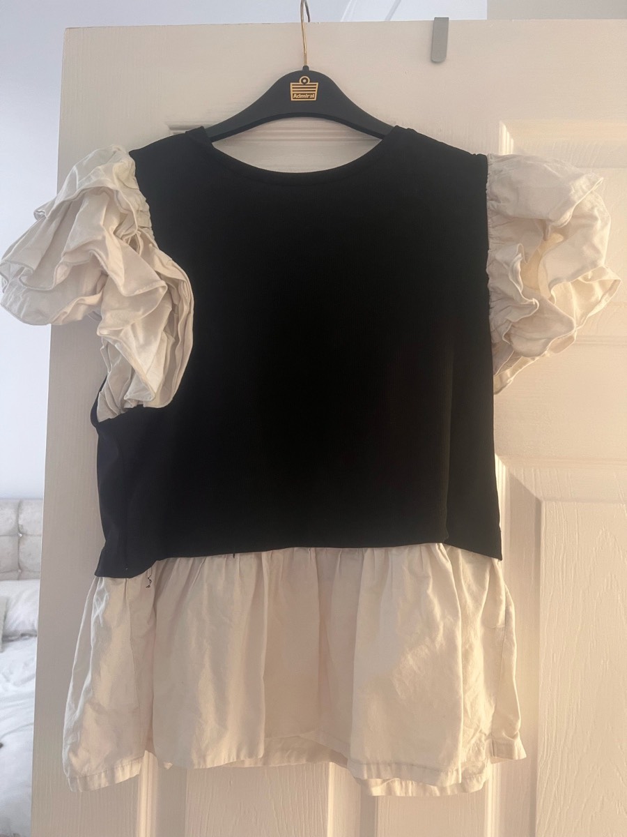 New Look Black & White Ruffle Peplum Top | Size 12 | Immaculate condition