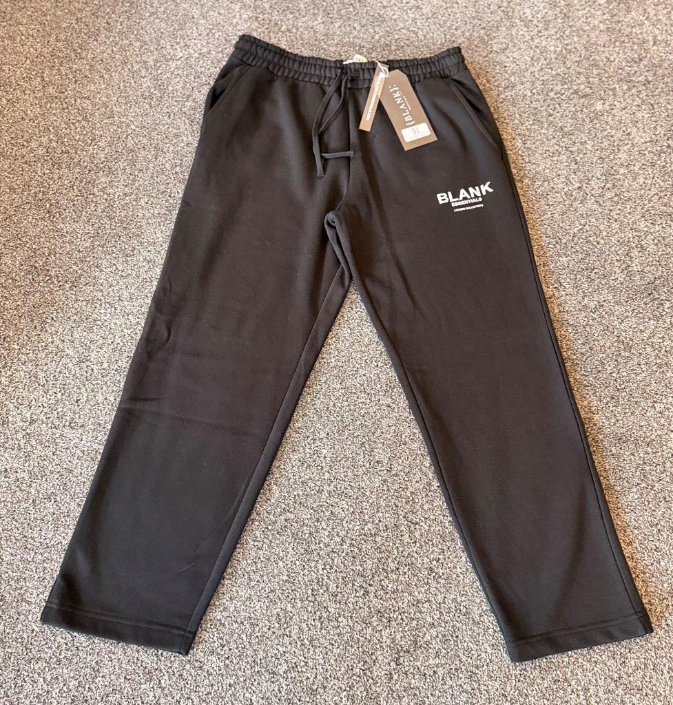 Blank Essentials Men’s Black Jogger Bottoms Size L