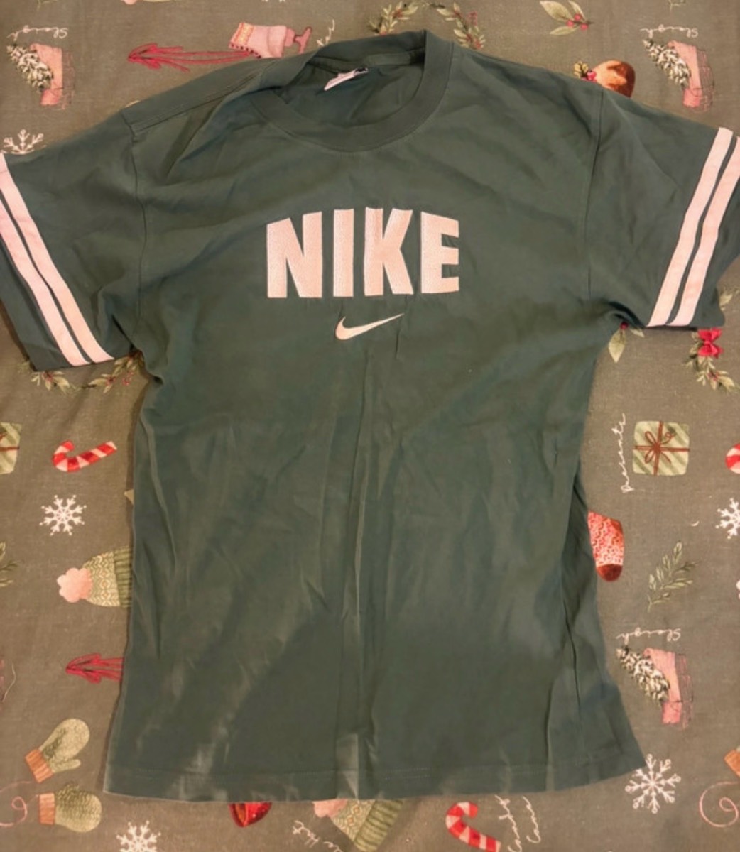 Nike Green T-shirt