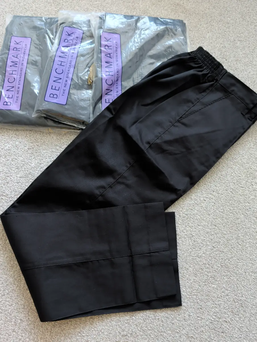 Benchmark 4 Pairs work trousers size 10R