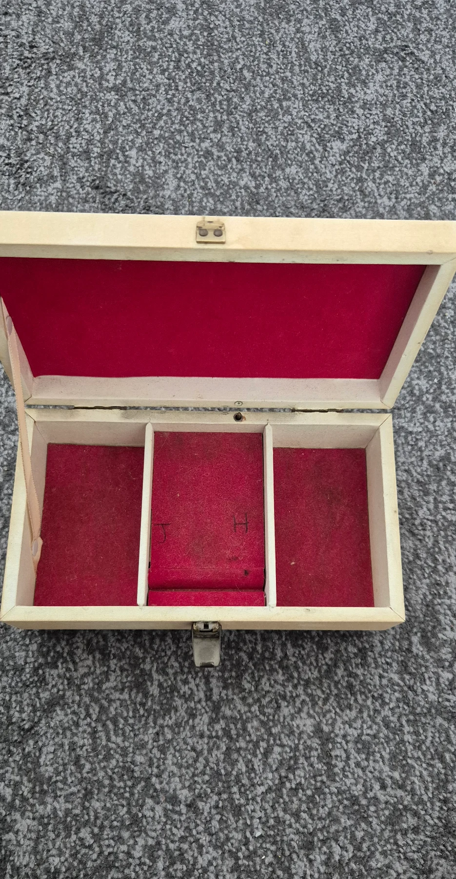 Vintage wooden Tallent of Old Bond Street small musical jewellery Box