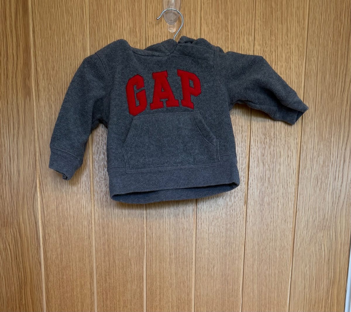 babyGap Grey Teddy Fleece Hoodie Red Logo 3-6 Months Baby Pullover