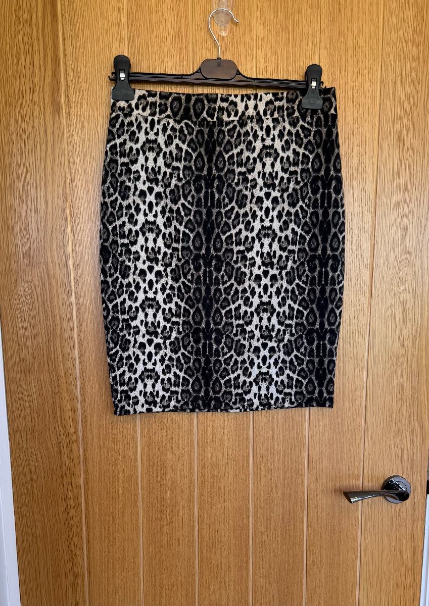 Cotton On Animal Print Bodycon Pencil Skirt Size S Leopard Stretch Midi