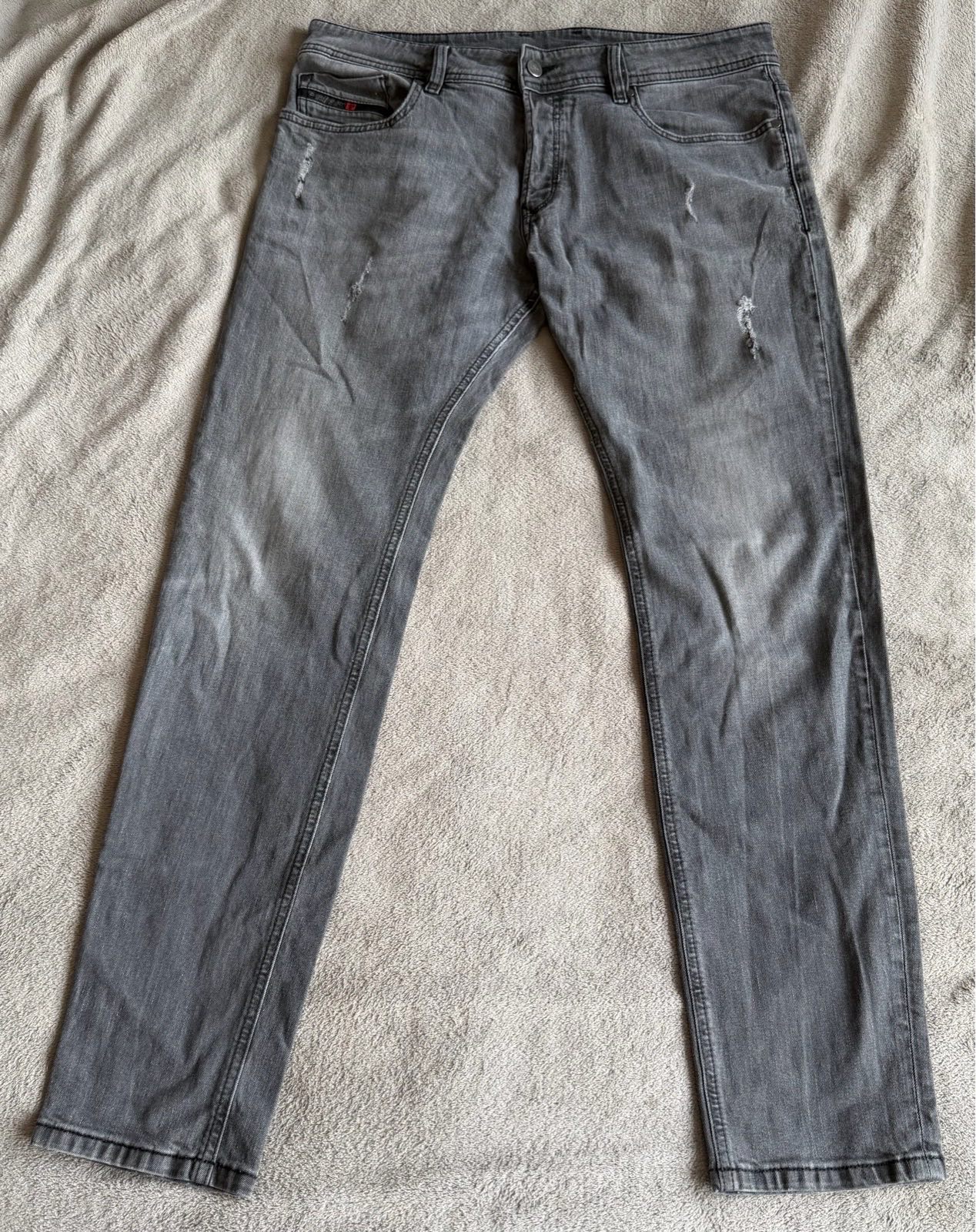Diesel Industry Men’s Grey Distressed Jeans W34 L32