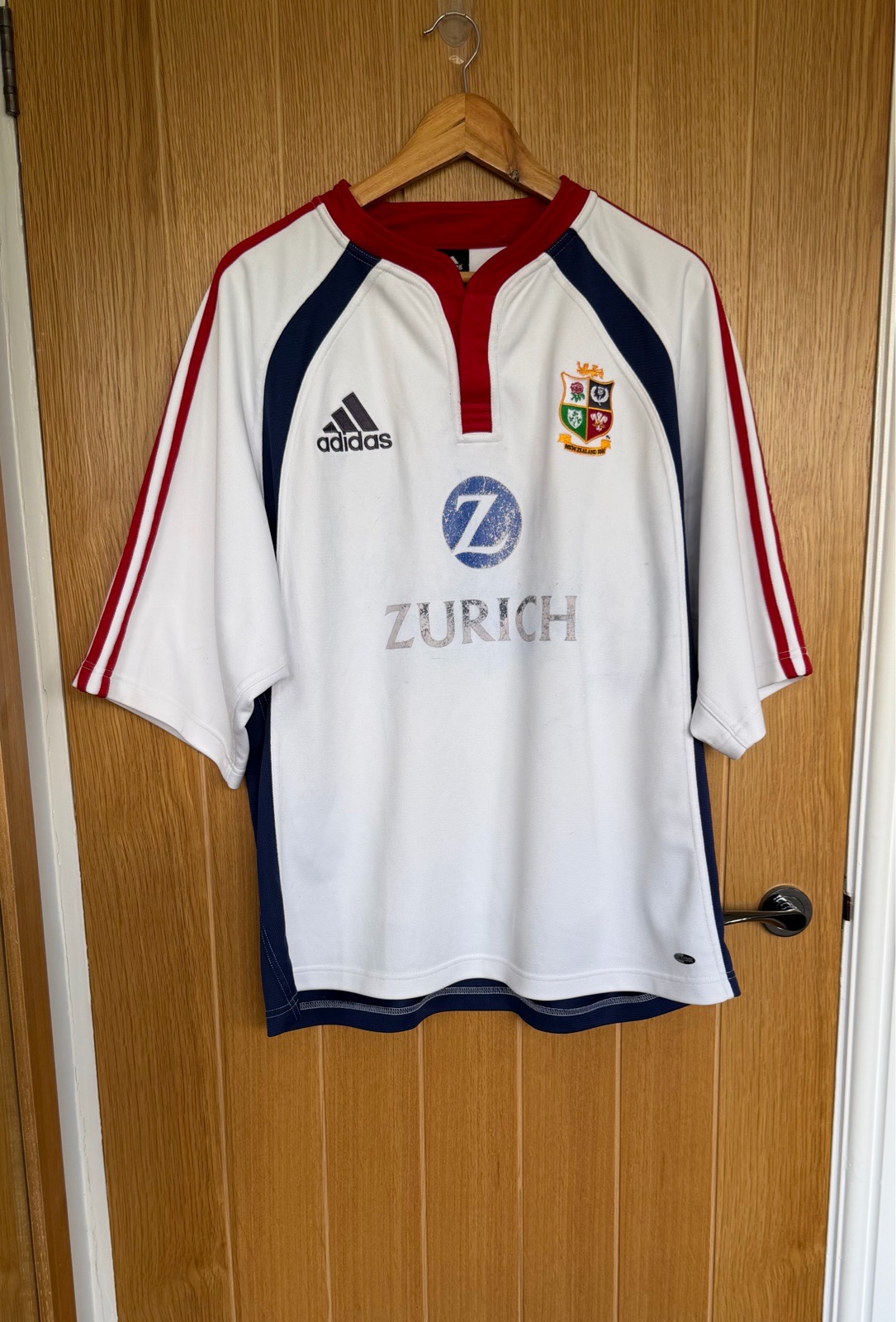 Vintage adidas British & Irish Lions 2005 Away Rugby Shirt White Men’s XL