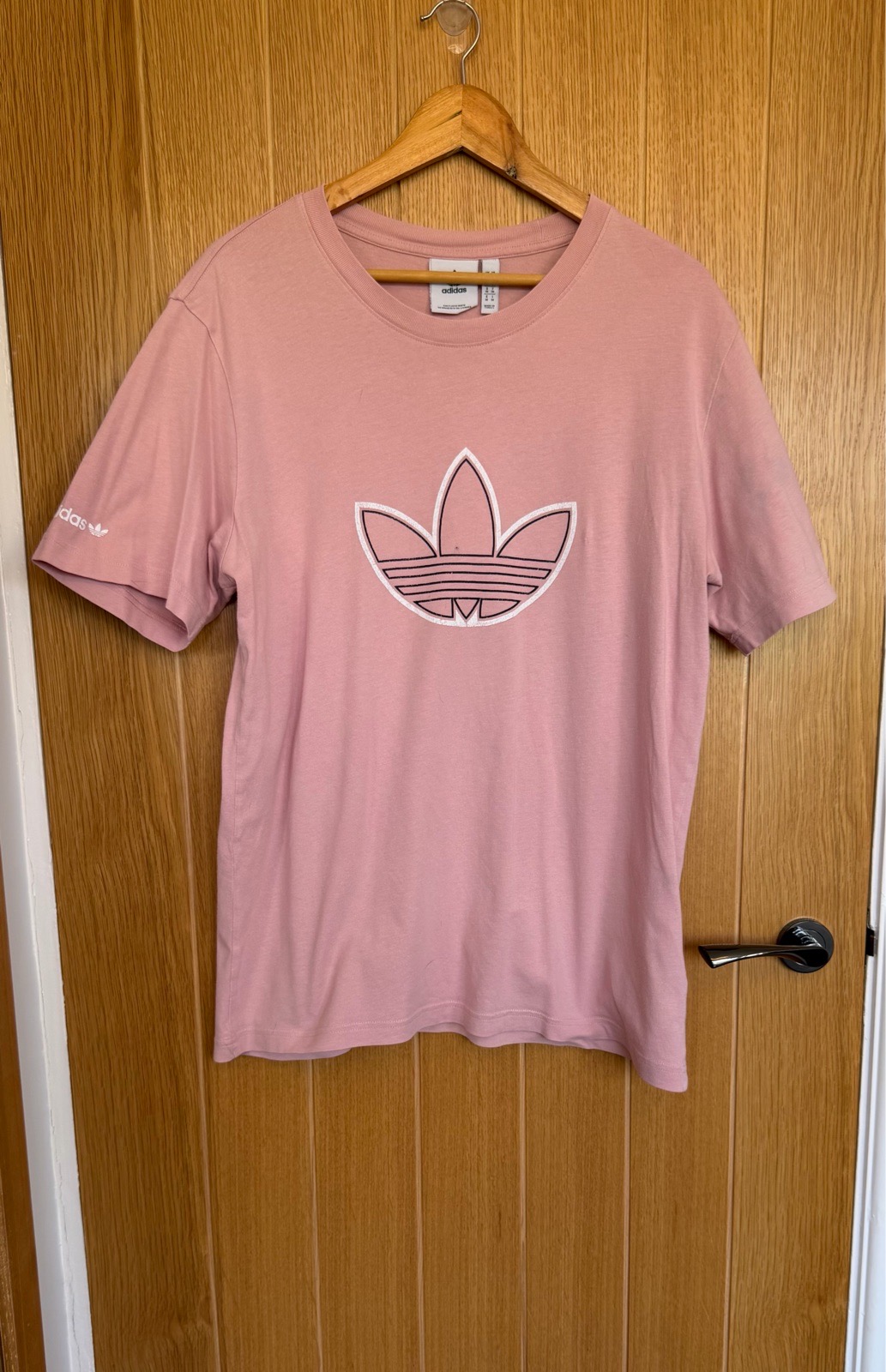 Adidas Originals Men’s Medium Pink Trefoil Logo T-Shirt HE4681