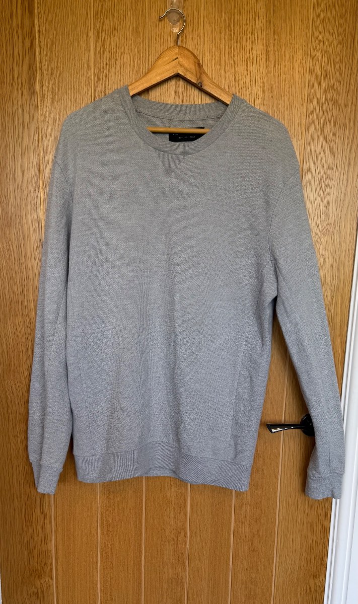 Zara Essentials Grey Textured Sweatshirt Men’s Large