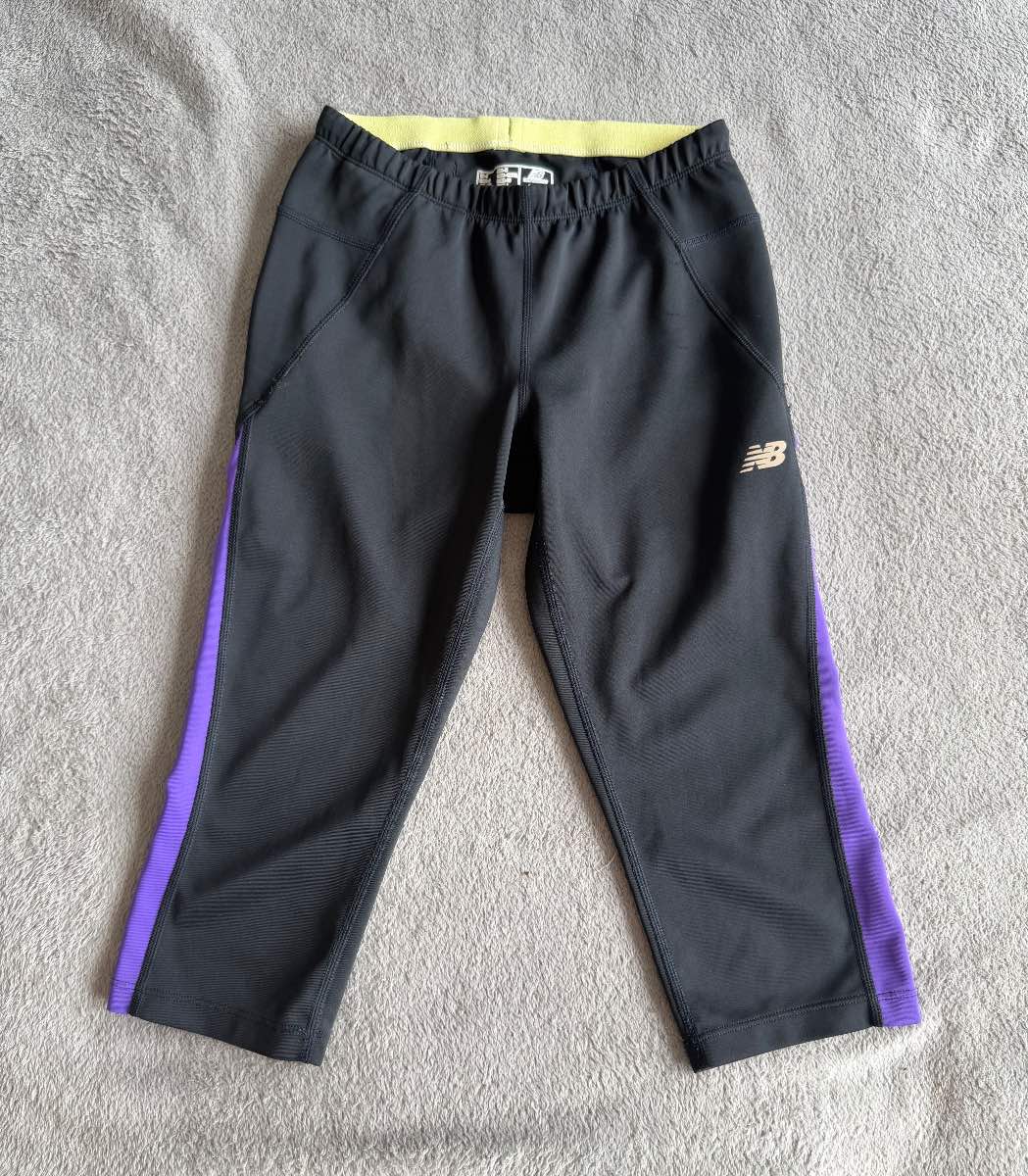 New Balance Lightning Dry 3/4 Running Leggings Capri Tights Black Purple UK 8-10 S