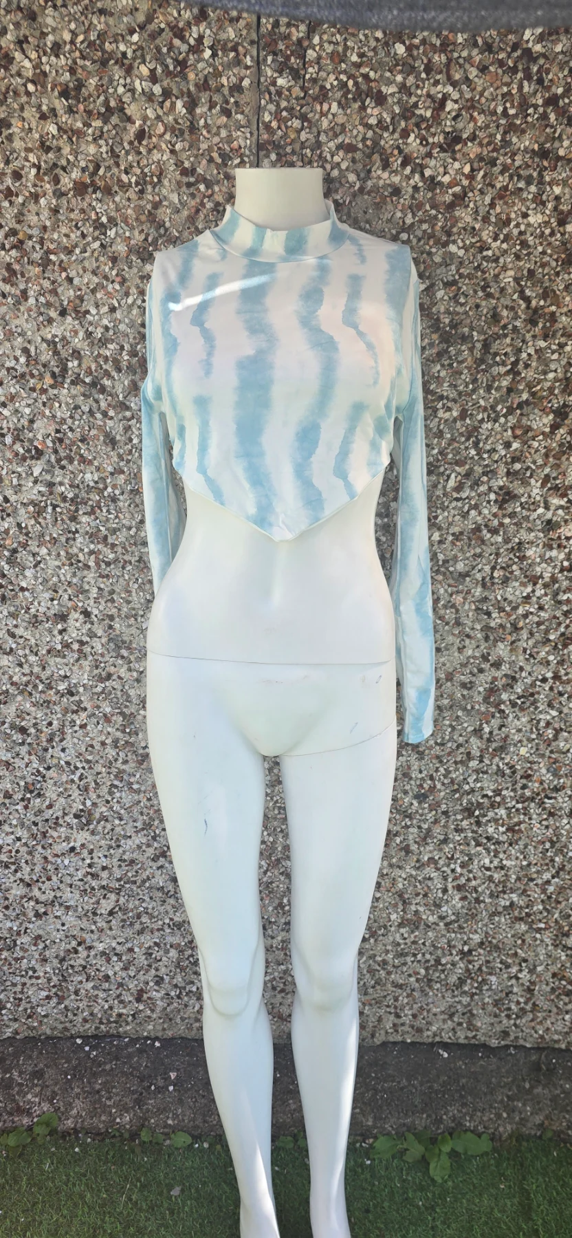 BNWT Missy Empire Gigi Blue Tie Dye Open Back Crop Top UK 14