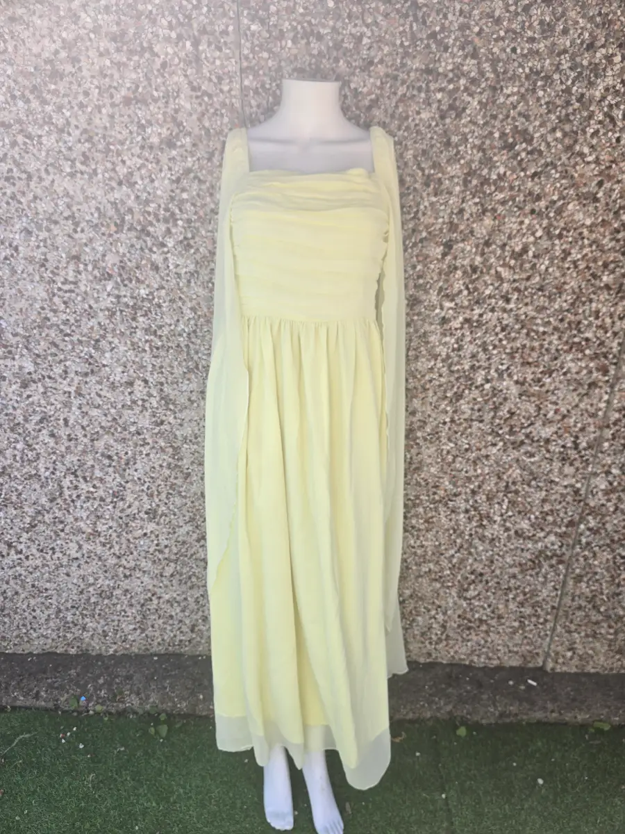 UOOZEE BNWT Pale Yellow Cape Sleeve Pleated Maxi Dress Size S RRP £69 Wedding Guest