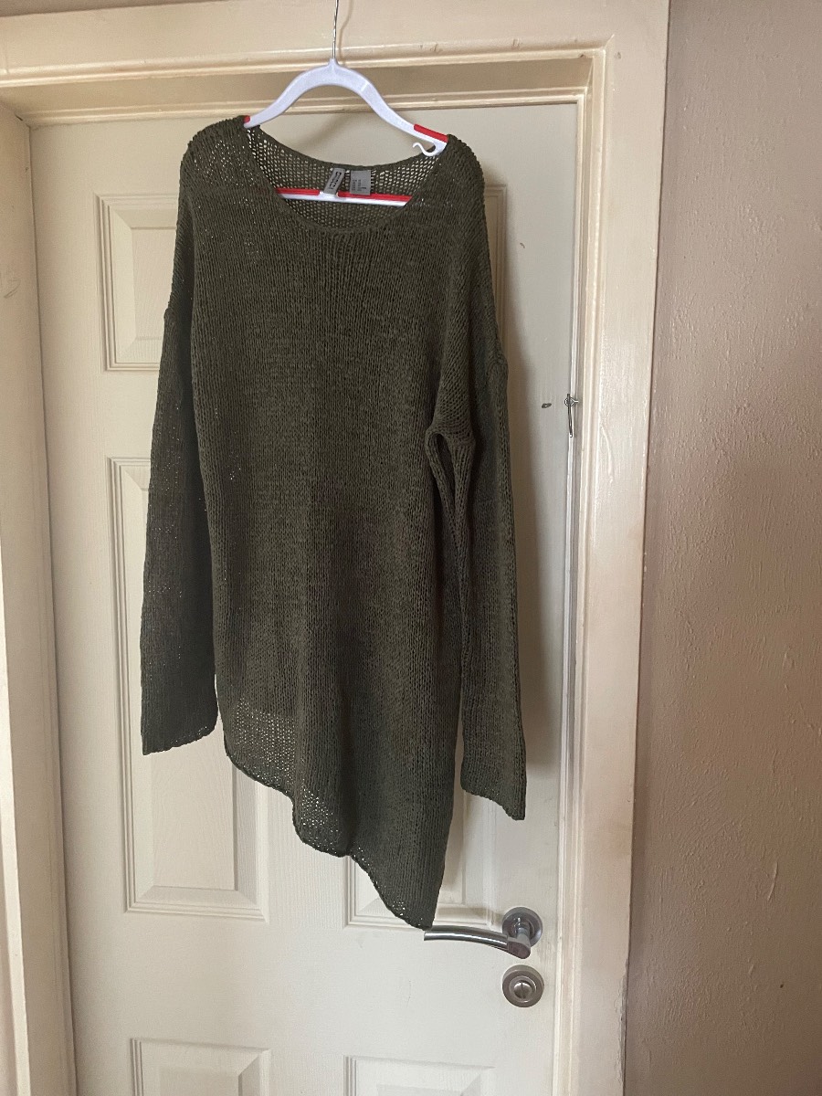 Divided khaki jumper size xsmall