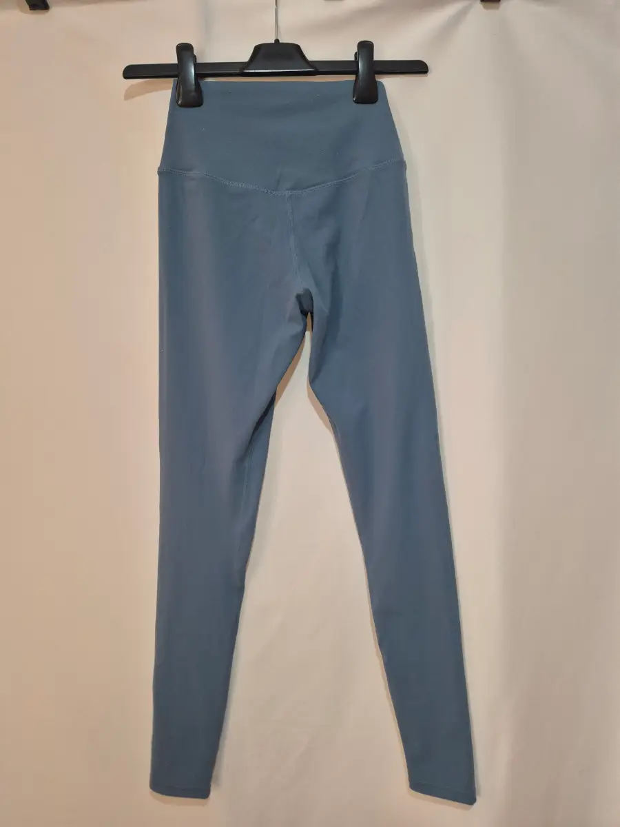 PLT PrettyLittleThing Teal Blue Crop Leggings Size 6 Womens Yoga Gym Activewear