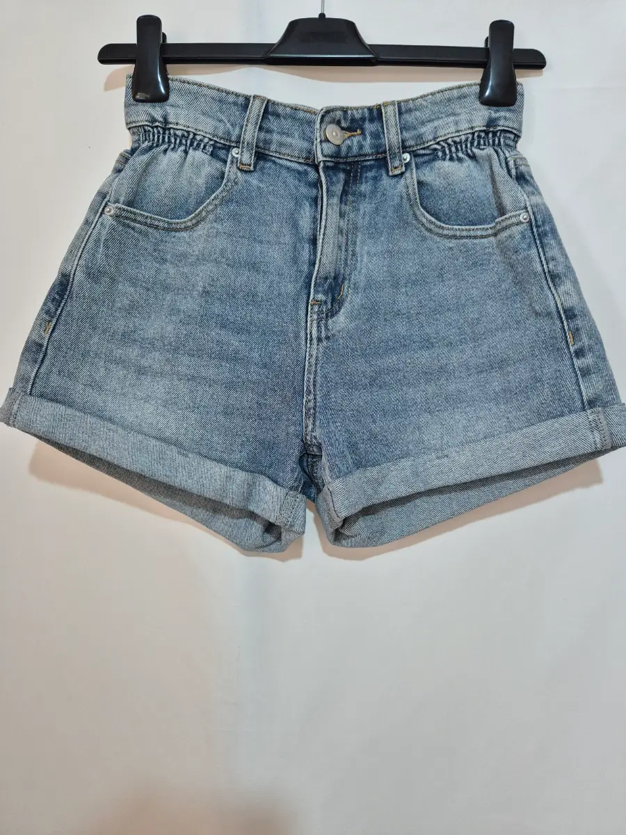 Women's Urban Revivo Denim High Rise Hot Pants Shorts size 4 Light Blue