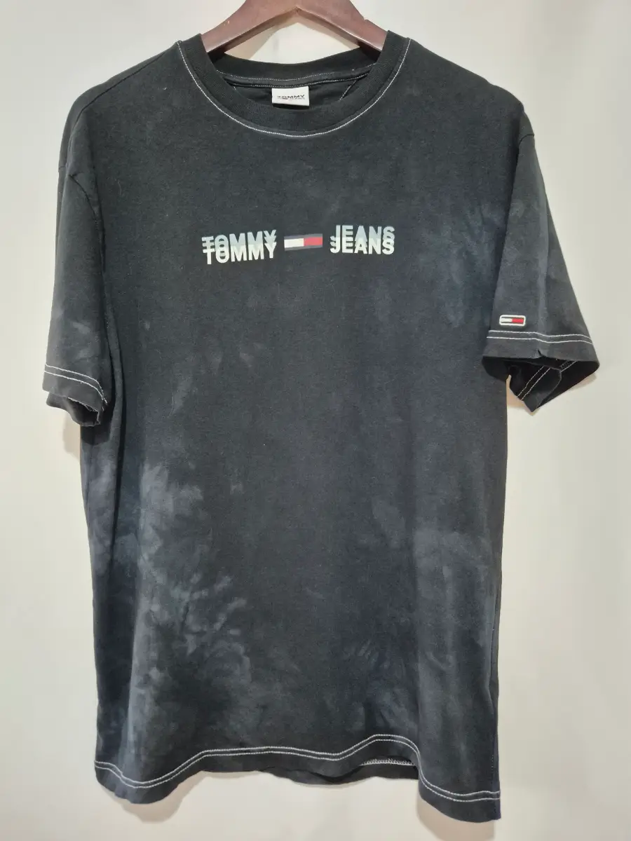 Tommy Hilfiger Jeans T-Shirt Medium Black Tie Dye Acid Wash Spellout Graphic Top