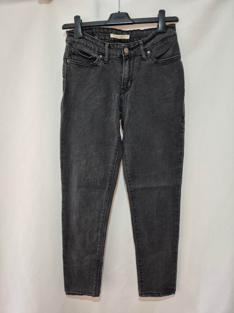 Women's Levi's 711 Skinny Stretchy Jeans size 6 (27 x 26) Black Mid Rise