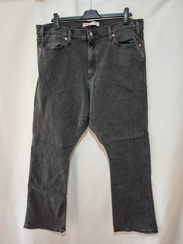 Levi's Signature Heritage Kick Boot Flare Jeans 18 (38 x29) Black High Rise