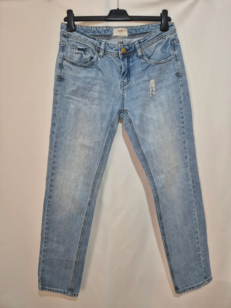 Hush Light Blue Ripped Jeans Women's size 10 (30 x 29) Straight Mid Rise Denim