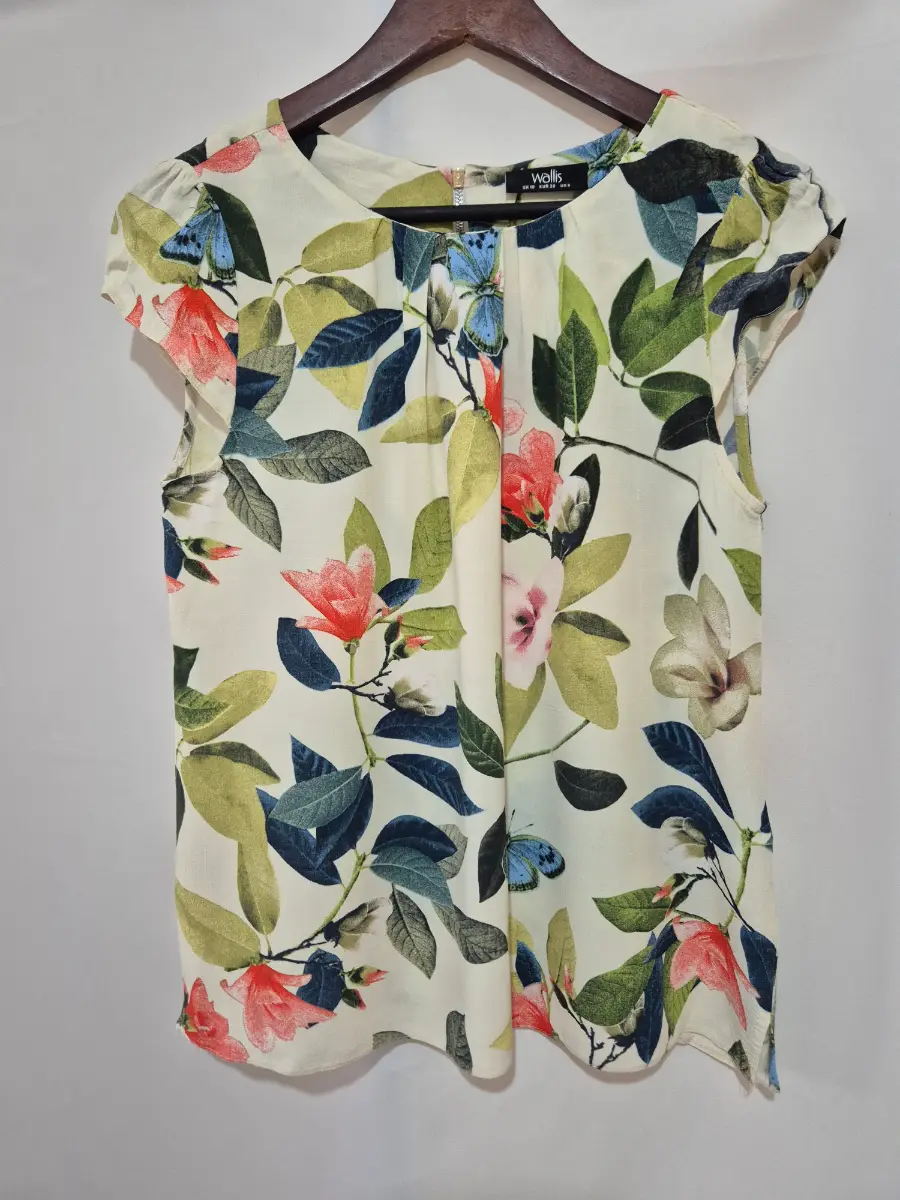 Women's Wallis Sleeveless Blouse Top size 10 white Floral Print Smart Casual